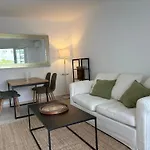 Lejlighed Beachside - 1 Min Walk To *