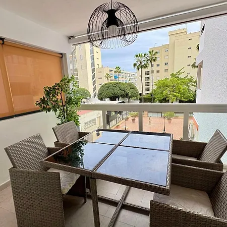 Beachside - 1 Min Walk To Apartment Marbella