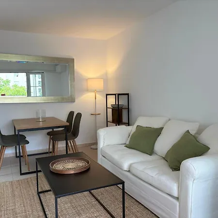 Beachside - 1 Min Walk To Marbella