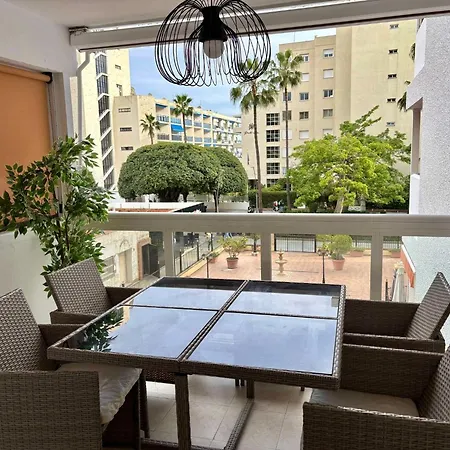 Beachside - 1 Min Walk To Marbella