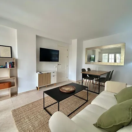 Beachside - 1 Min Walk To Marbella