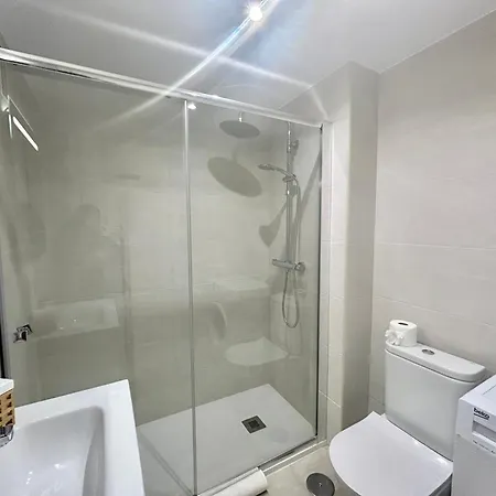 Apartment Beachside - 1 Min Walk To *