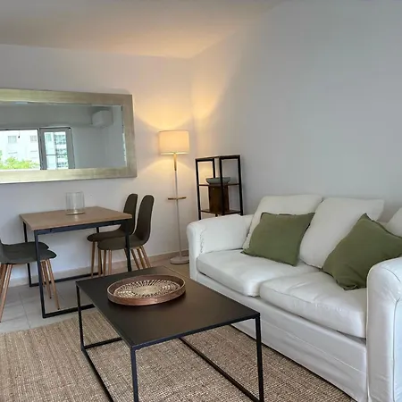 Apartmán Beachside - 1 Min Walk To *